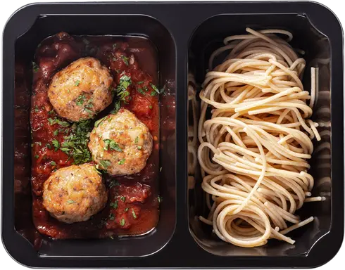 Kuřecí kuličky s mozzarellou, omáčkou pomodoro a špagetami